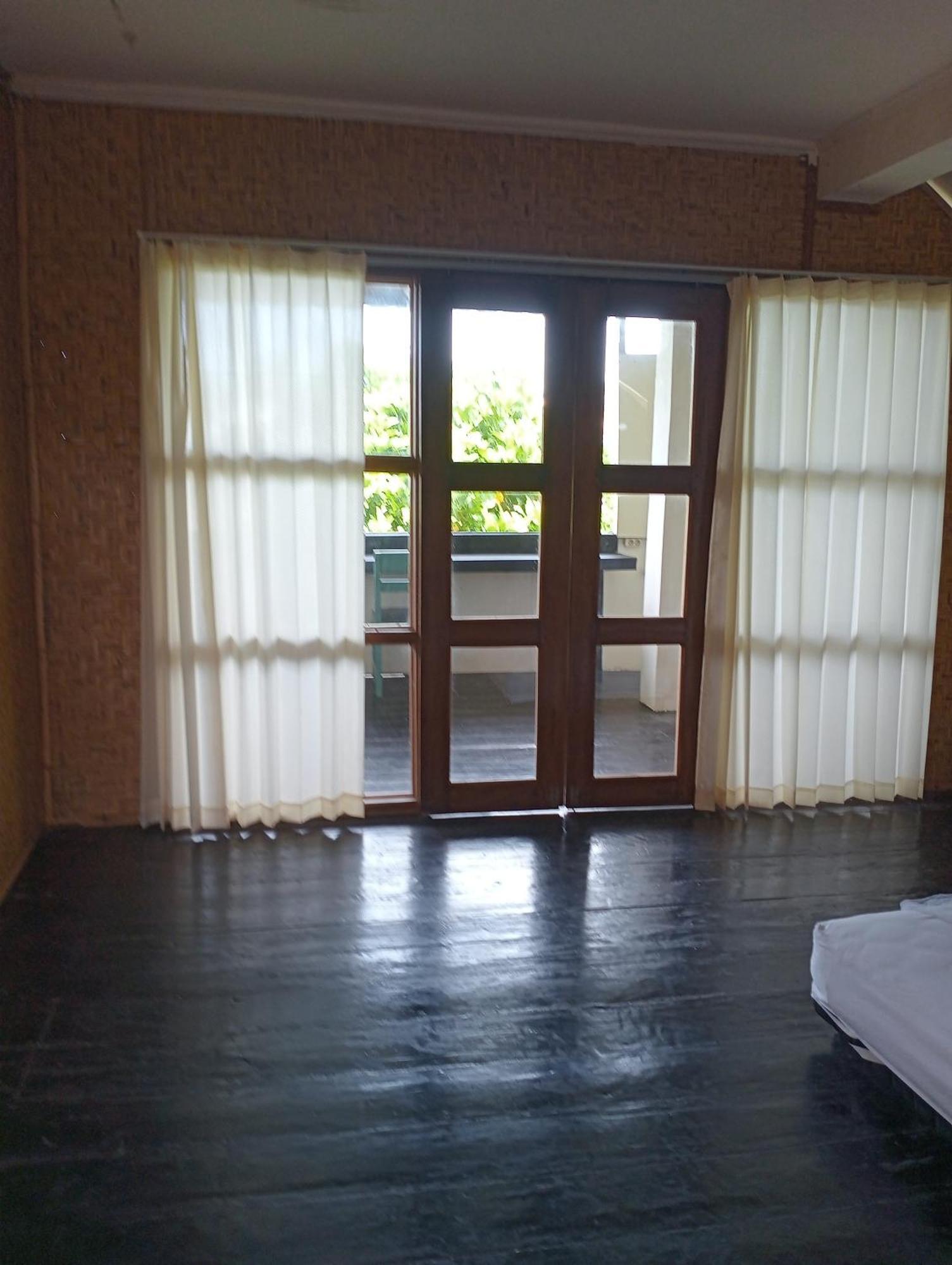 The Daun Puntik Homestay Pemenang Eksteriør billede